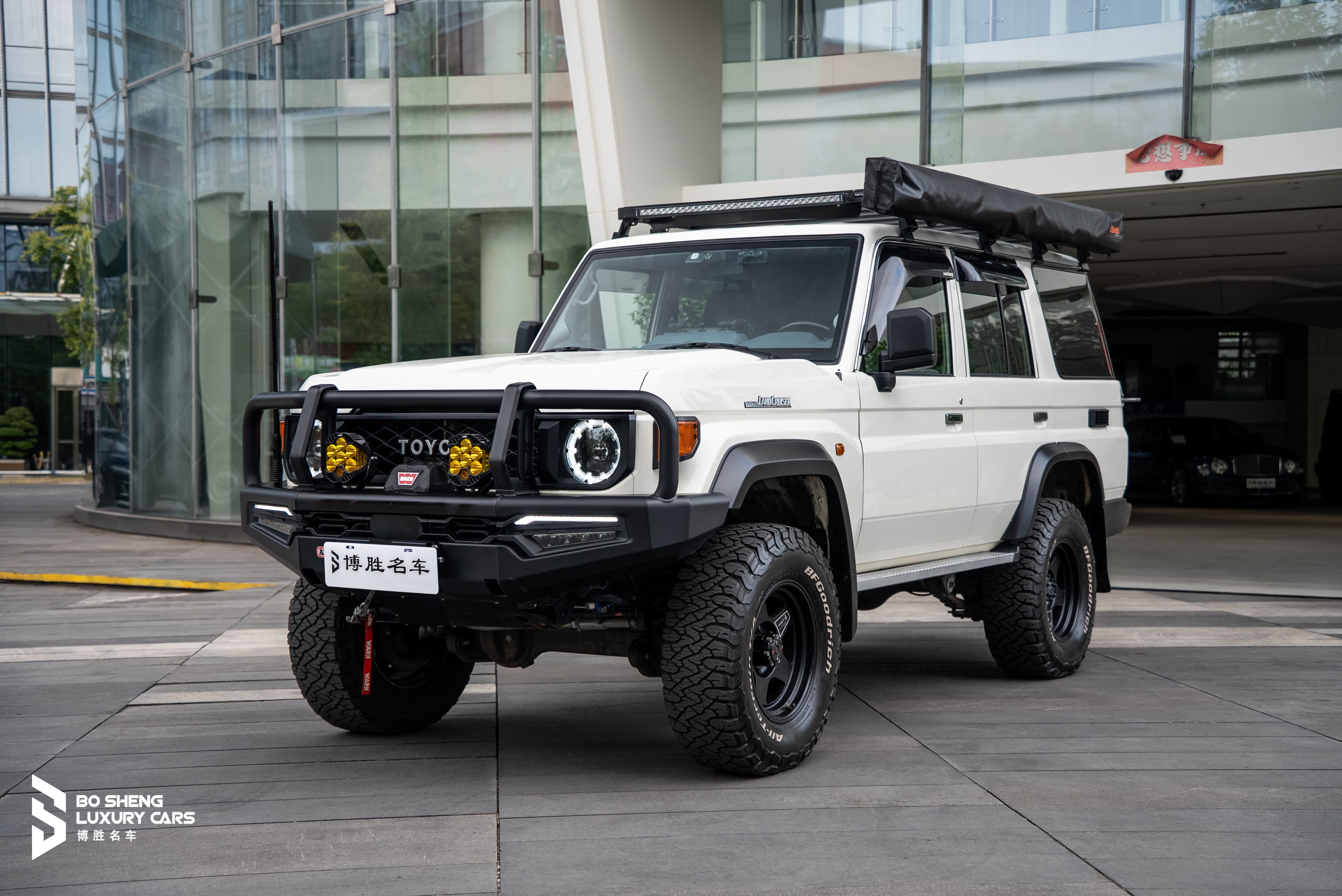 丰田 酷路泽LC76